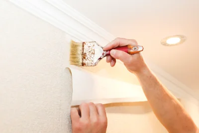 Pose de papier peint à Bram — revêtements muraux et toiles de verre
